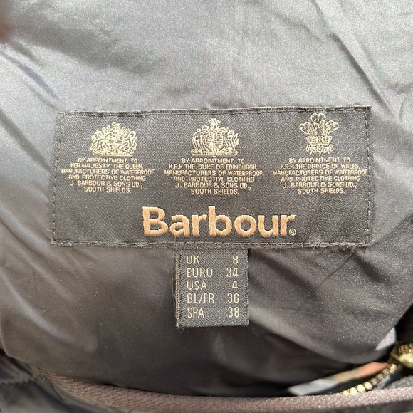 Women’s Barbour Cavalry Polarquilt Jacket - Picture 4 of 4